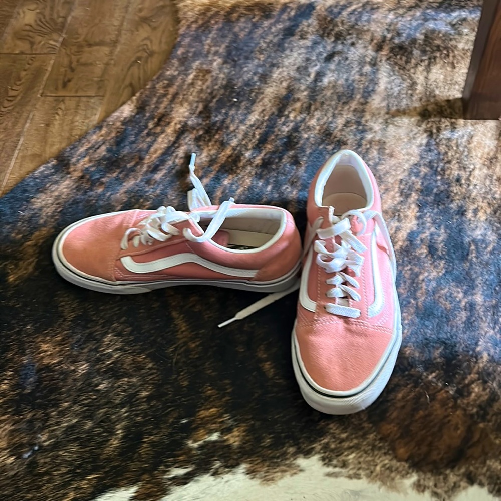 lace up vans